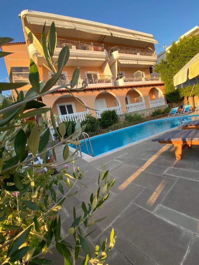 Ionian Bay Rooms 체파로 외부 사진