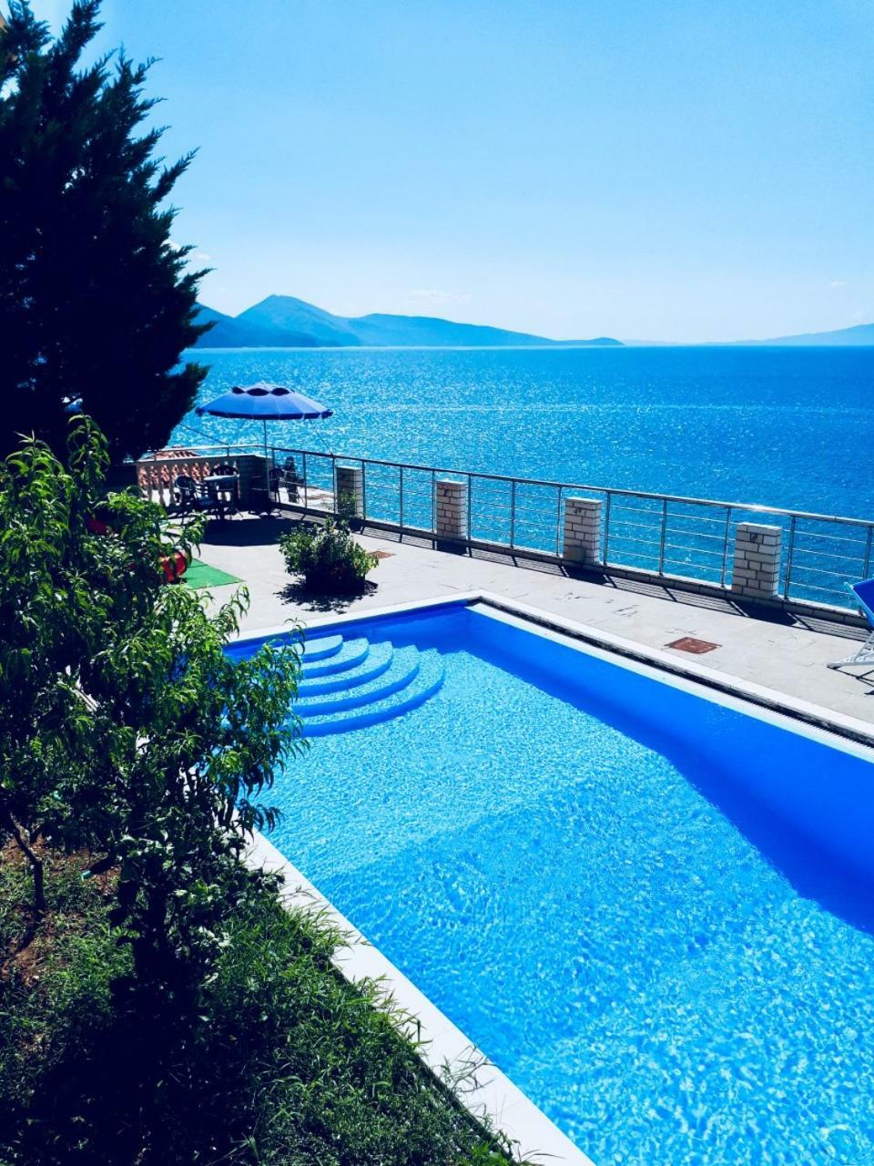 Ionian Bay Rooms 체파로 외부 사진