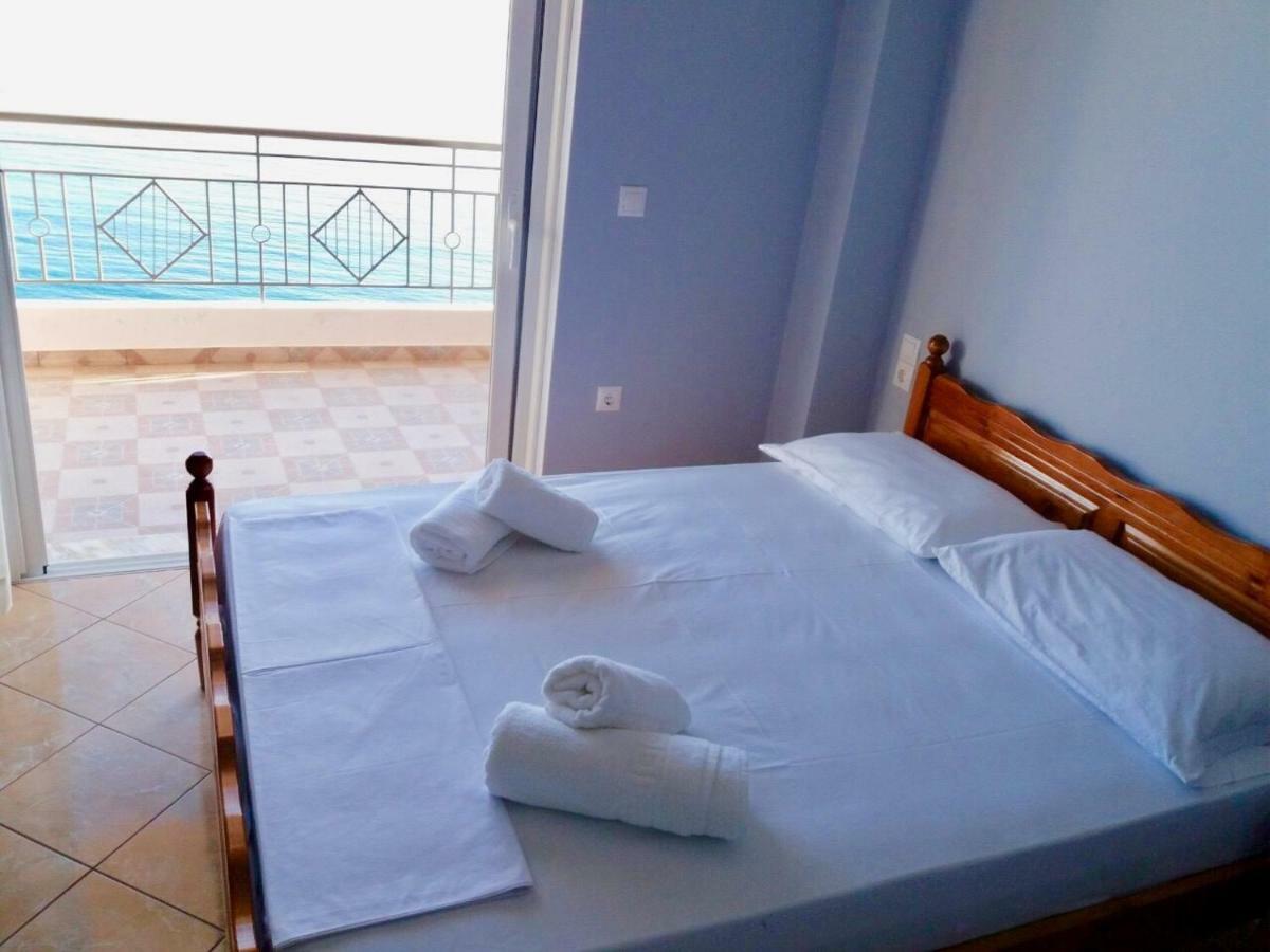Ionian Bay Rooms 체파로 외부 사진